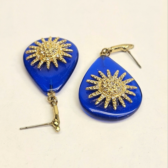 Marlyn Schiff Blue and Gold Starburst Studded Earrings - Picture 5 of 6